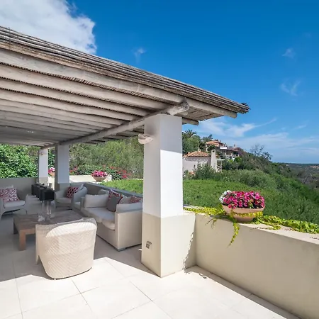 Pantogia Porto Cervo